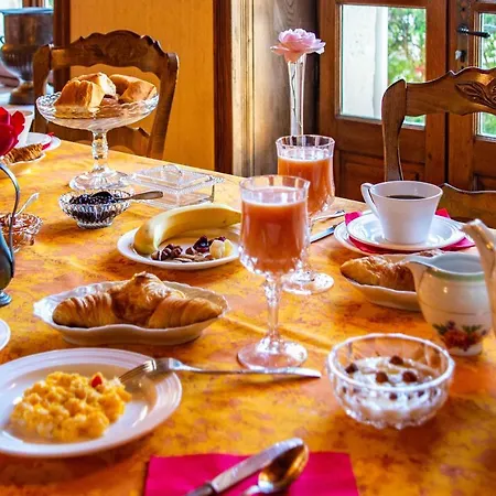 Pensionat La Closerie De Fronsac 3*