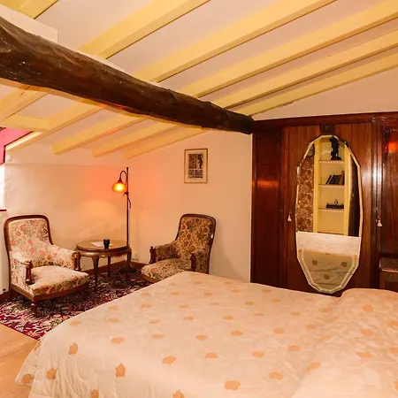 La Closerie De Fronsac Maison d'hôtes