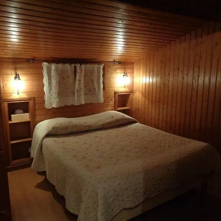 Affittacamere La Closerie De Fronsac 3*