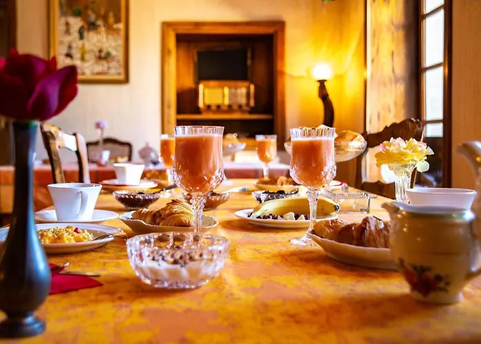 La Closerie De Fronsac Pensjonat 3*