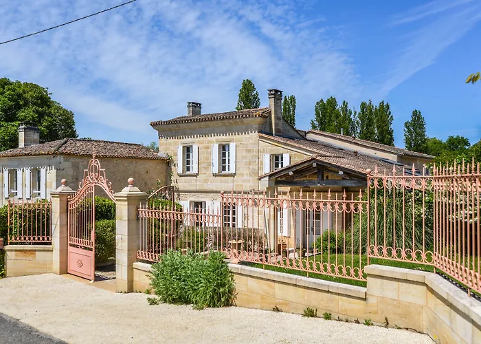 Gasthof La Closerie De Fronsac